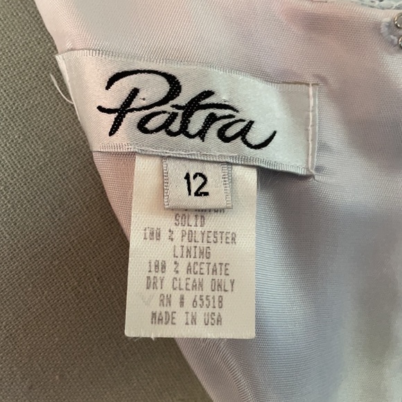 Mother of the Bride Lace Column Dress 12 - Picture 5 of 5